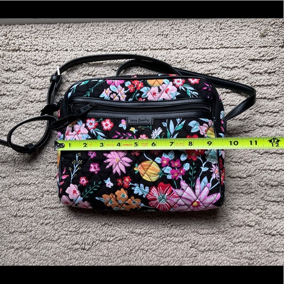 🌺Vera Bradley Crossbody Bag🌺 - Picture 14 of 14